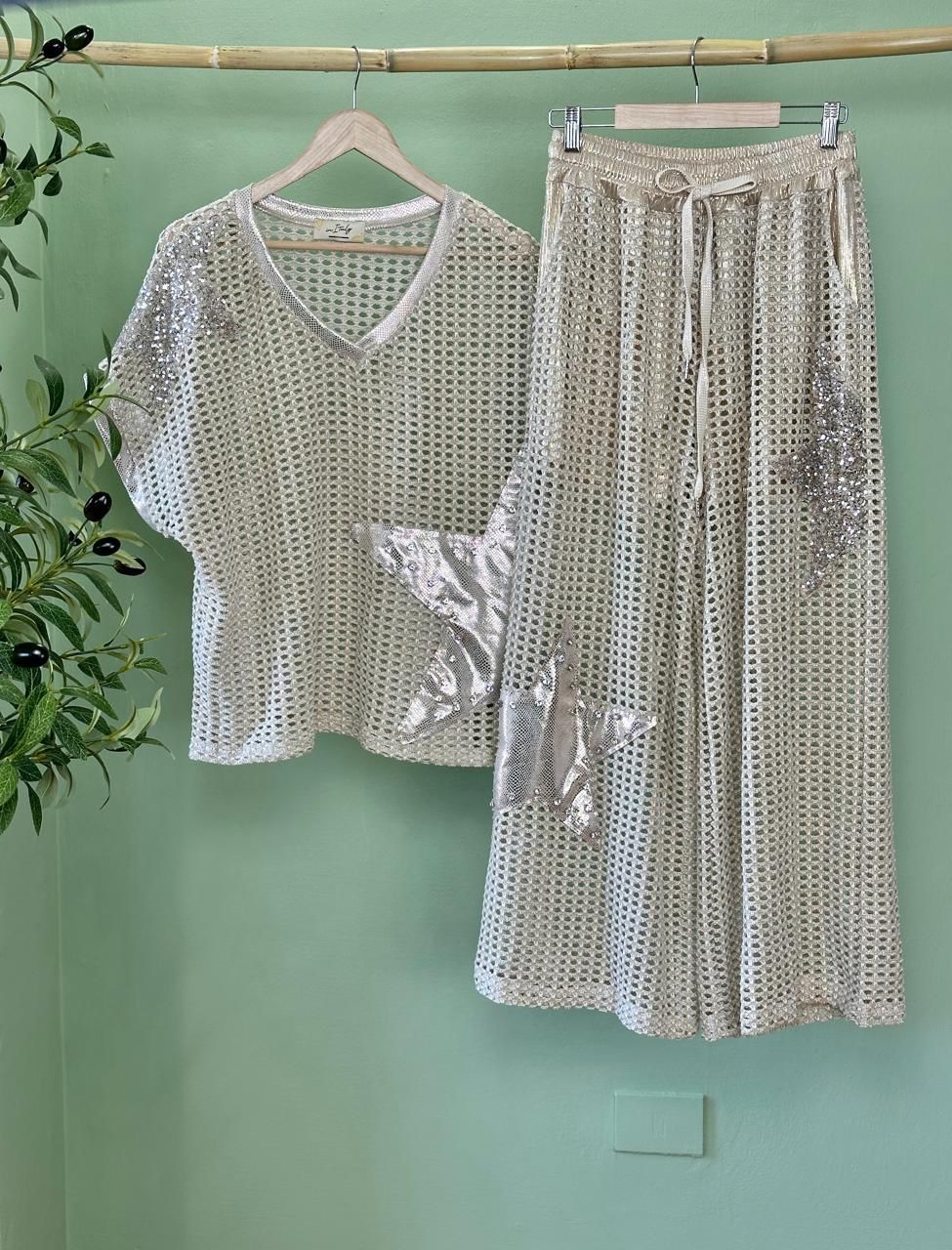 Conjunto Italiano Brillante de Malla y Lentejuelas – Estilo Glam y Casual