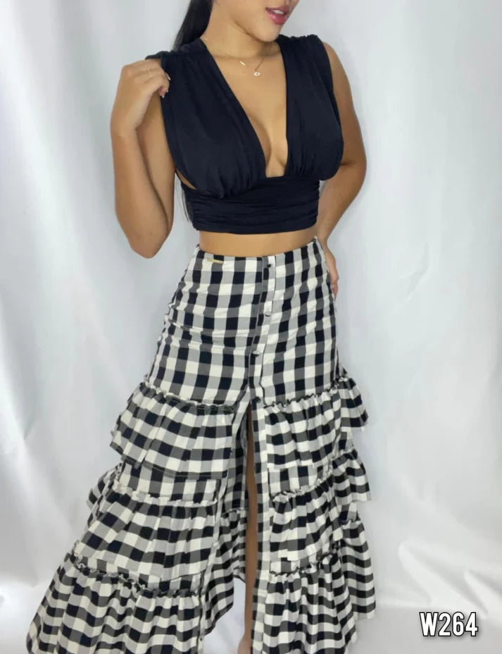 Falda Maxi de Cuadros con Volantes y Abertura - FreeLife Miami