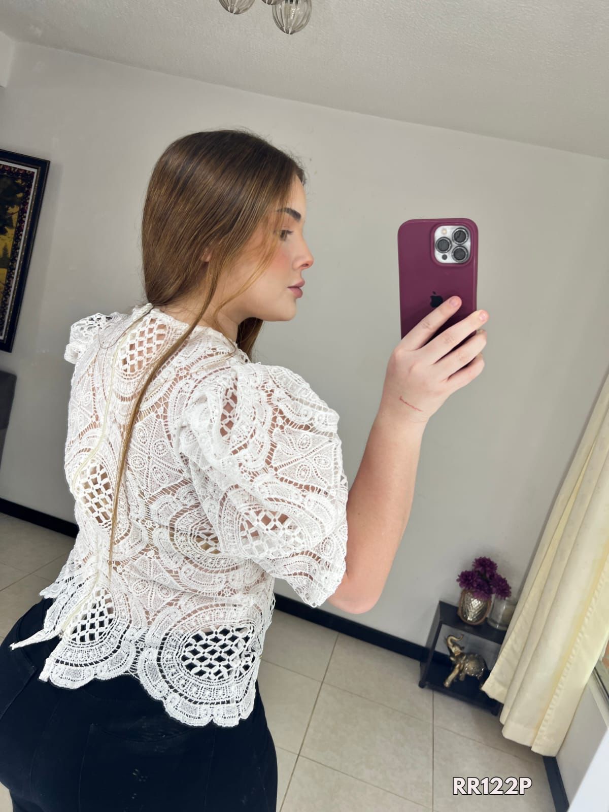 Blusa de Encaje Bordado - FreeLife Miami